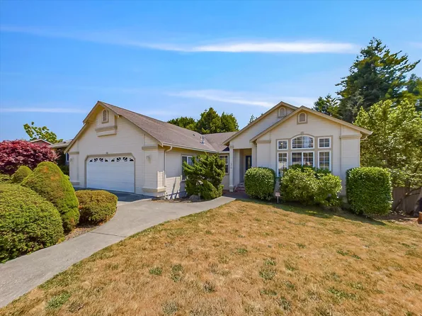 1970 Ridgewood Dr, Eureka, CA 95503