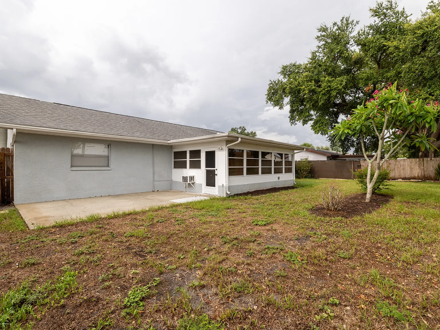 3 bed, 1800 sqft, $2,250 — Photo 2