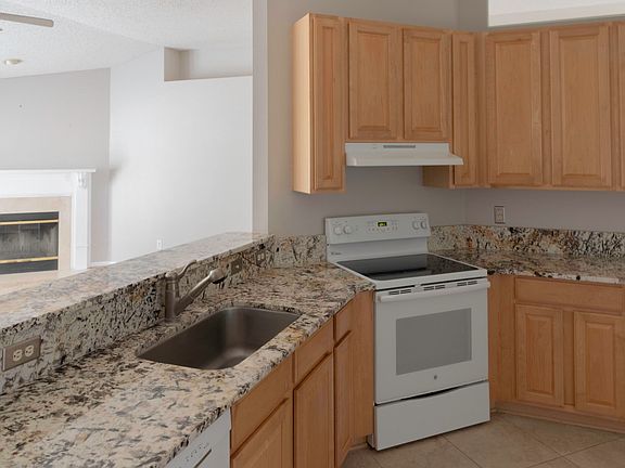 5th image of 30572 Forest Parke Dr
