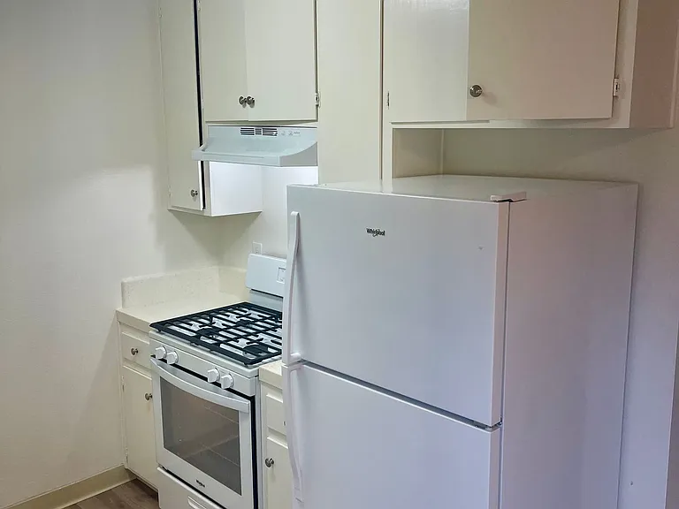 Garden View Apartment Homes — Photo 17
