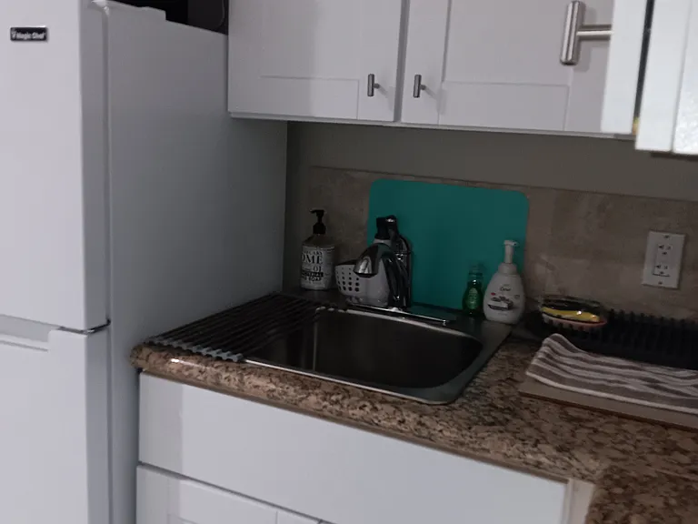 1110 Saint Anthony St #D — Photo 6