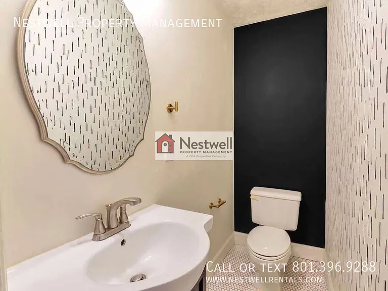 1062 E Roosevelt Ave — Photo 9