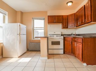 912 W Lawrence Ave #608, Chicago, IL 60640