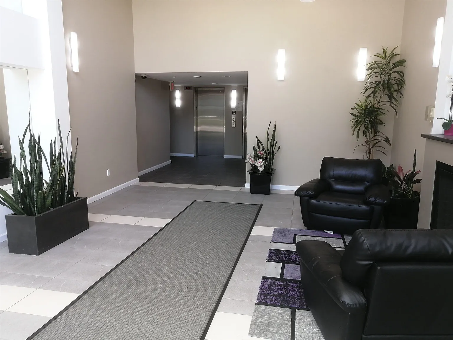 Studio, 380 sqft, $1,550 — Photo 2