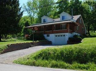 98 Wilson Ave, Cecil, PA 15321