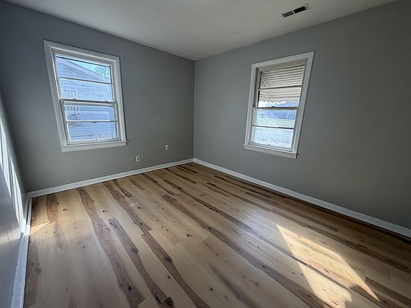 5th image of 2603 Palmer Ave NW