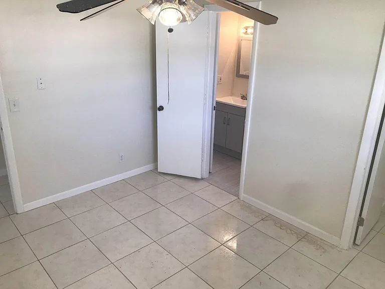 5320 Harriet Pl — Photo 11