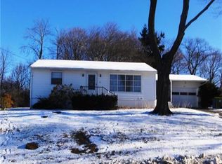 80 Mapleridge Dr, Waterbury, CT 06705