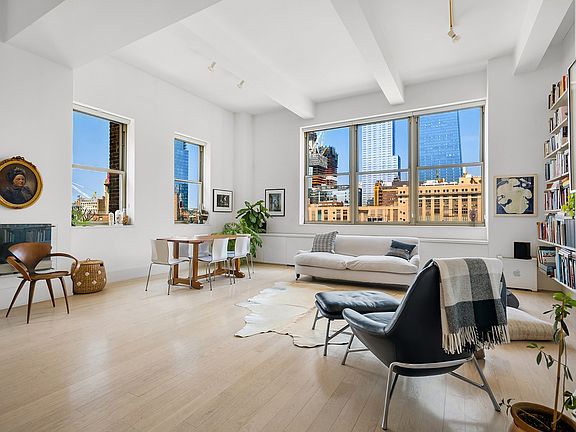 3rd image of 263 9th Ave APT 8E