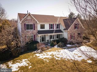 300 Vista Dr, Phoenixville, PA 19460