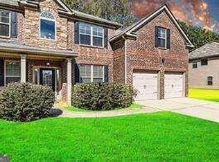 204 Deodar Ln, Hampton, GA 30228
