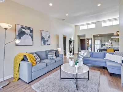 398 Parrott St APT 304, San Leandro, CA, 94577