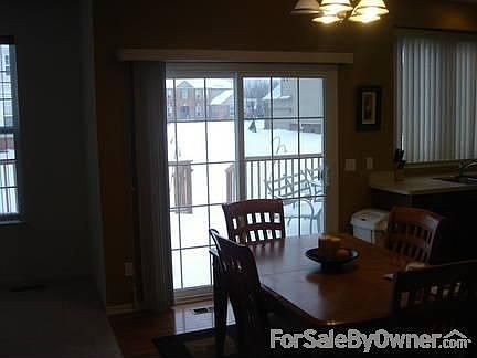 Kitched looking out to the Porch : Hardwood floors