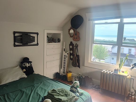 2nd image of 2129 Rucker Ave #9
