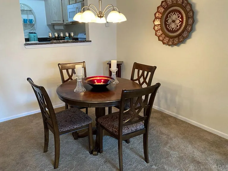 2603 Jesse Way — Photo 6