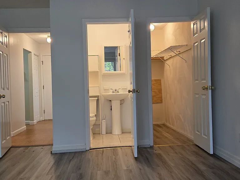 310 Brook Village Rd #19 — Photo 27