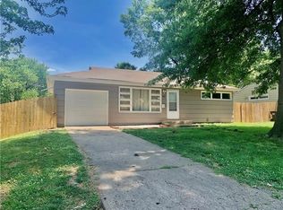 1015 S Northern Blvd, Independence, MO 64053