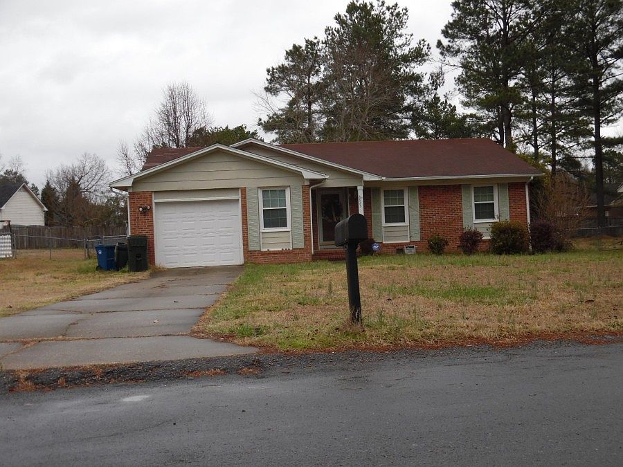 1st image of 6923 Bostick Dr