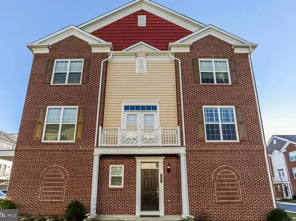 25478 Potomac Twain Ter, Chantilly, VA 20152