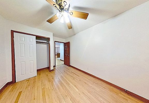 5th image of 337 Halsey St