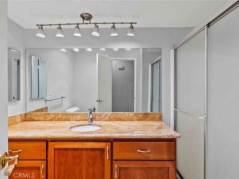 330 W State St #316 — Photo 23