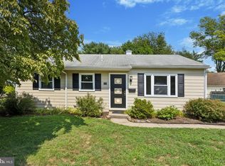 113 Manor Rd, Paoli, PA 19301