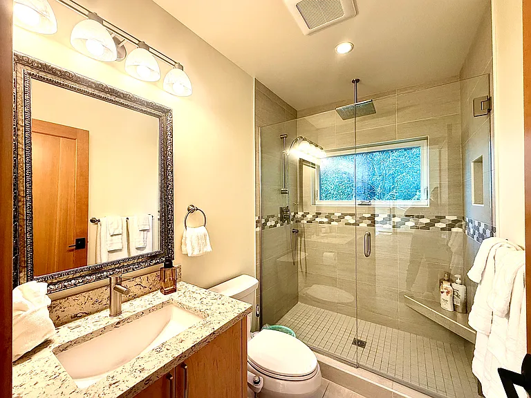 8430 SE 47th Pl #A — Photo 5