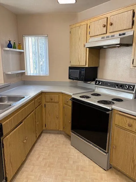 1 bed, 1.0 bath, 709 sqft, $2,350 — Photo 4