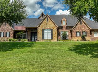 360 Creek Bend Dr, Aledo, TX 76008