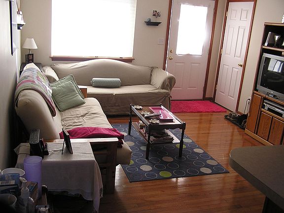 2nd image of 425 Rose Ln APT 201