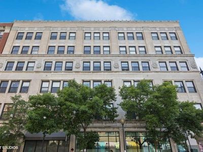 3150 N Sheffield Ave APT 305, Chicago, IL, 60657