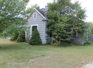 411 N Center Ave, Gaylord, MI 49735