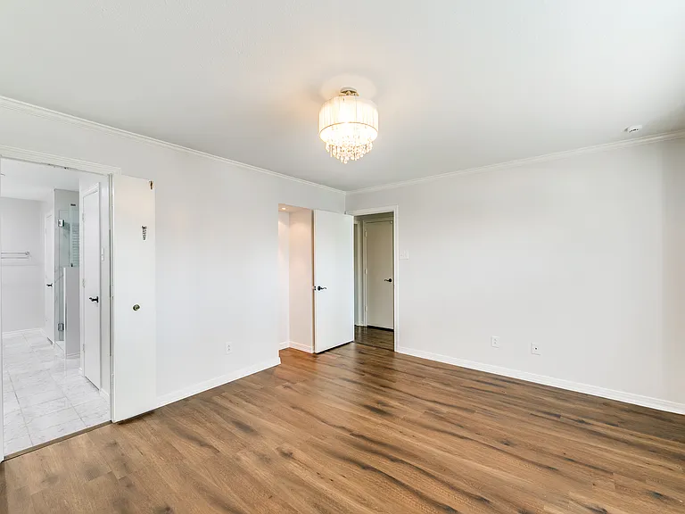 6611 Mimms Dr — Photo 20