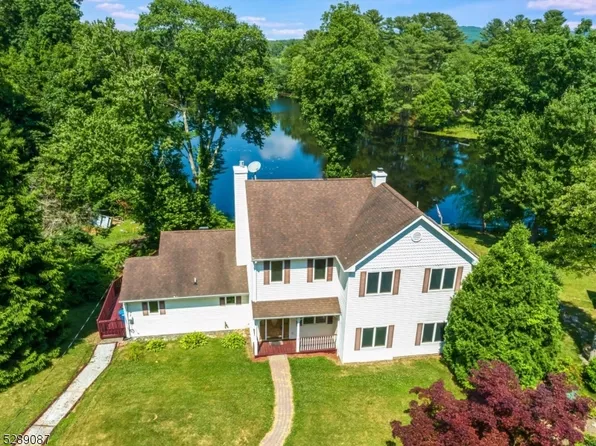 5 Patterson Dr, Jefferson Twp., NJ 07438