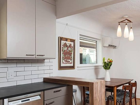Kitchen/dinning