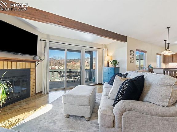 2nd image of 1142 Fontmore Rd APT C