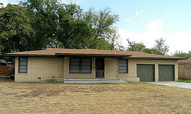 1st image of 1941 Yosemite Dr