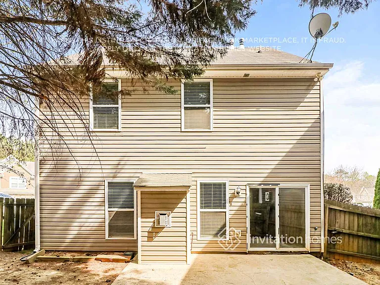721 Mountain Laurel Dr — Photo 17