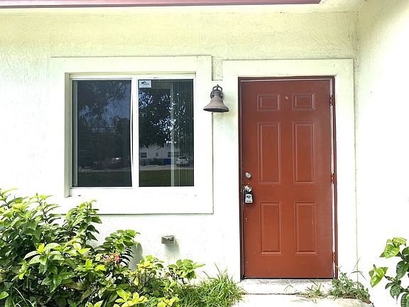 2nd image of 311 NW 6th Ct #1-2