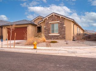 2 Wirecrest Ln, Santa Fe, NM 87508