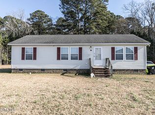 207 N Wilson St, Whitakers, NC 27891