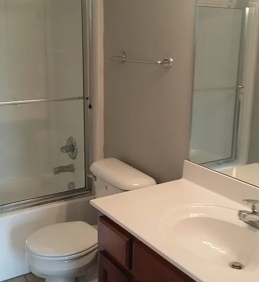 1000 Indian Ridge Cir #1000 — Photo 11