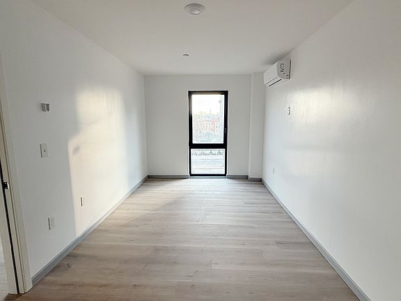 5th image of 70-25 Queens Blvd #3F