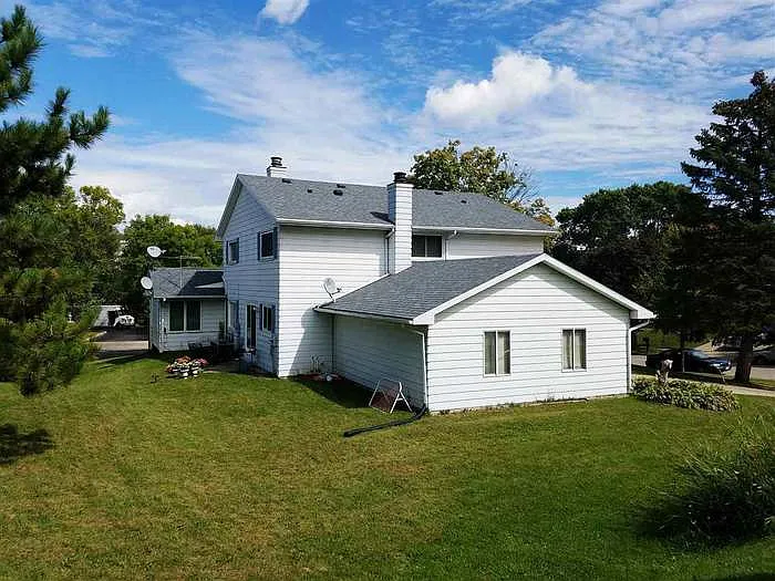 4 Dunraven Ct — Photo 19