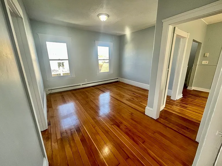 255 Jefferson Ave #2 — Photo 9