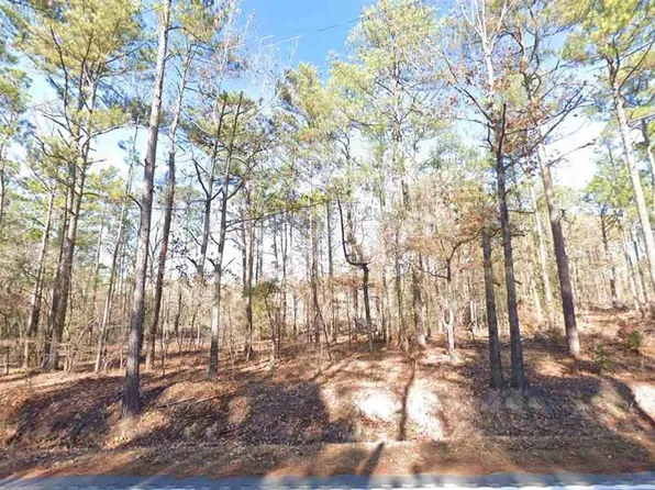 2876 McRae Rd, Camden, SC 29020