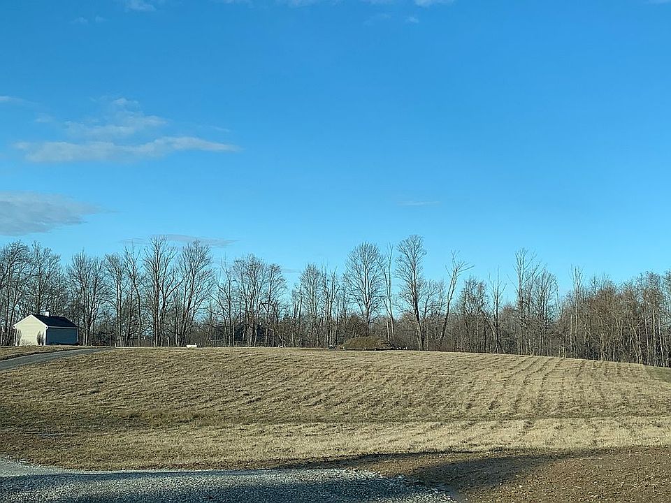 2nd image of 394 Rudy Rd