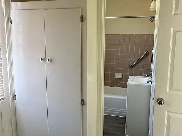 1840 Colonia Pl #1 — Photo 12