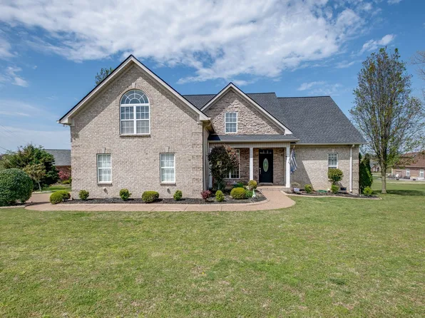 800 Harrisburg Ln, Mount Juliet, TN 37122