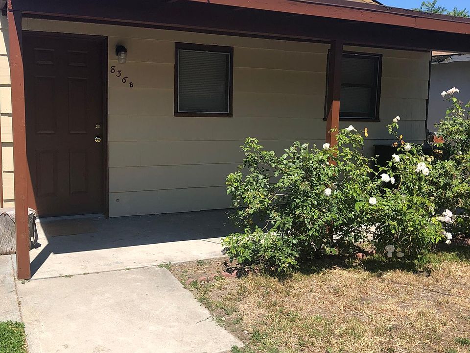 1st image of 836 Bonita St